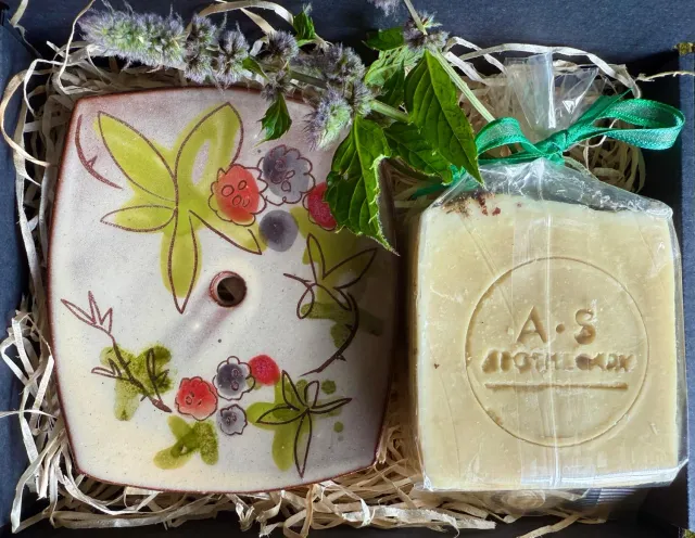 Wild Eve Shampoo Bar shampoing solide avec coupelle