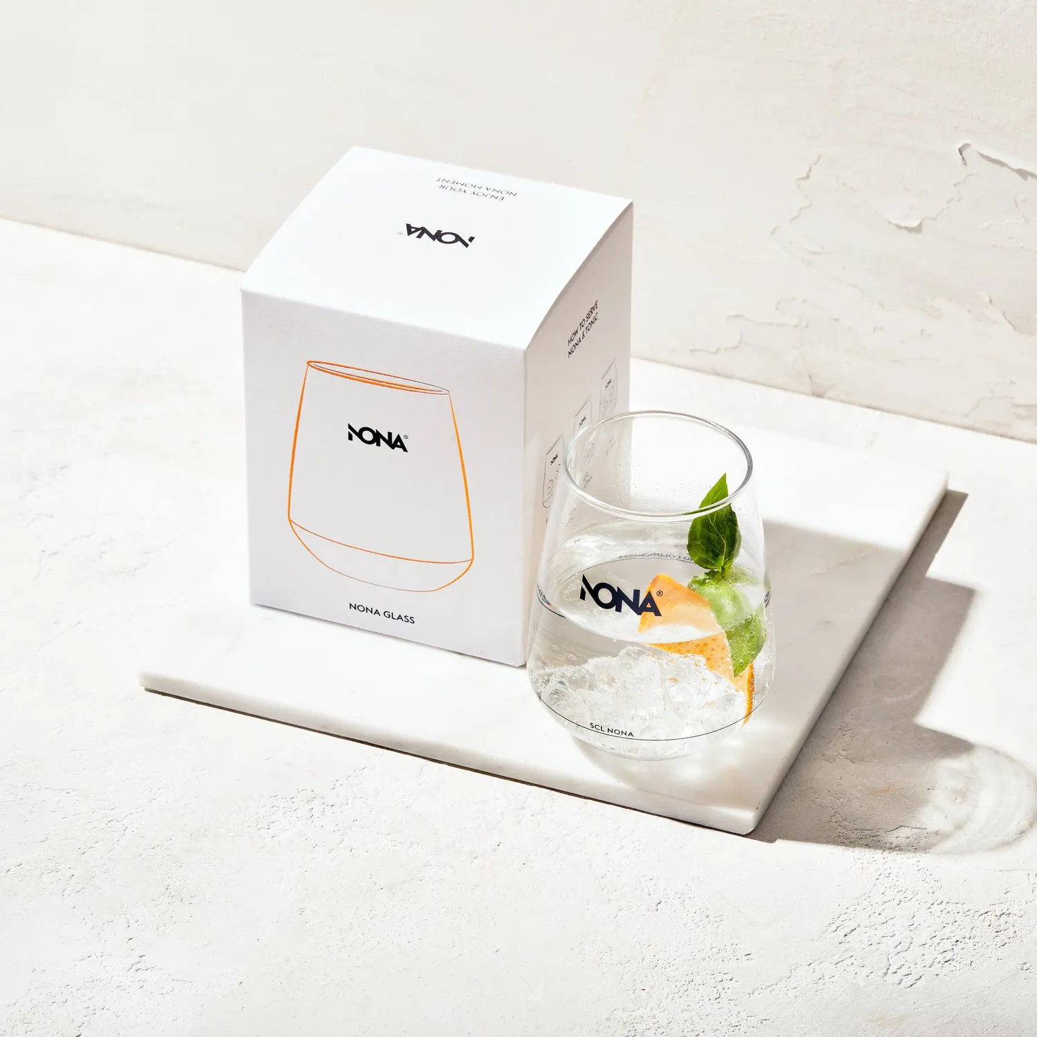NONA verre cocktail apéritif sans alcool service frais