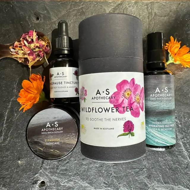 Wild Eve Menopause Bundle coffret ménopause 4 soins