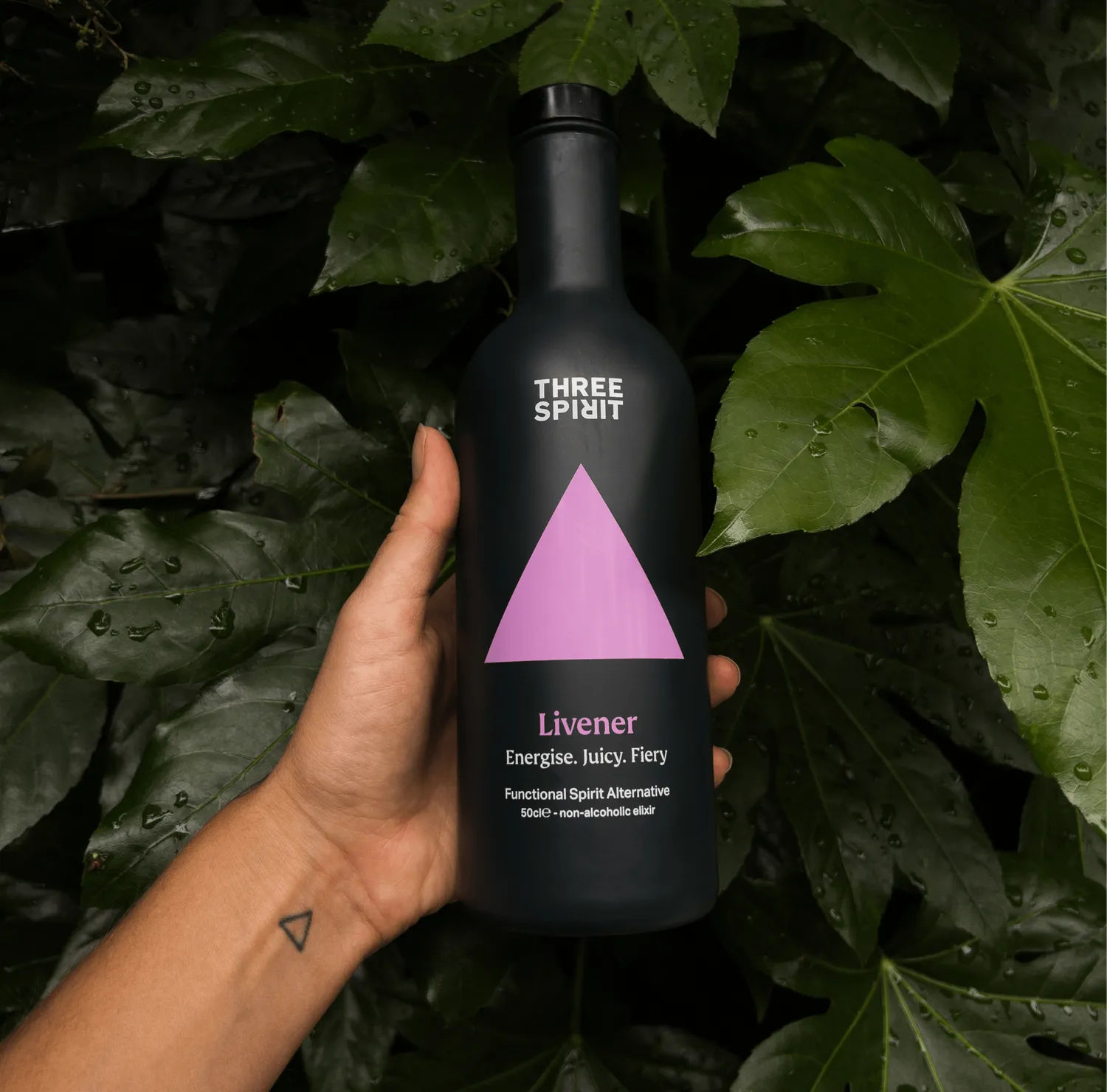Three Spirit Livener élixir botanique sans alcool pick-me-up