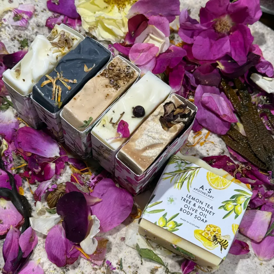 WILD EVE Soap & Shampoo Experience coffret 6 savons solides
