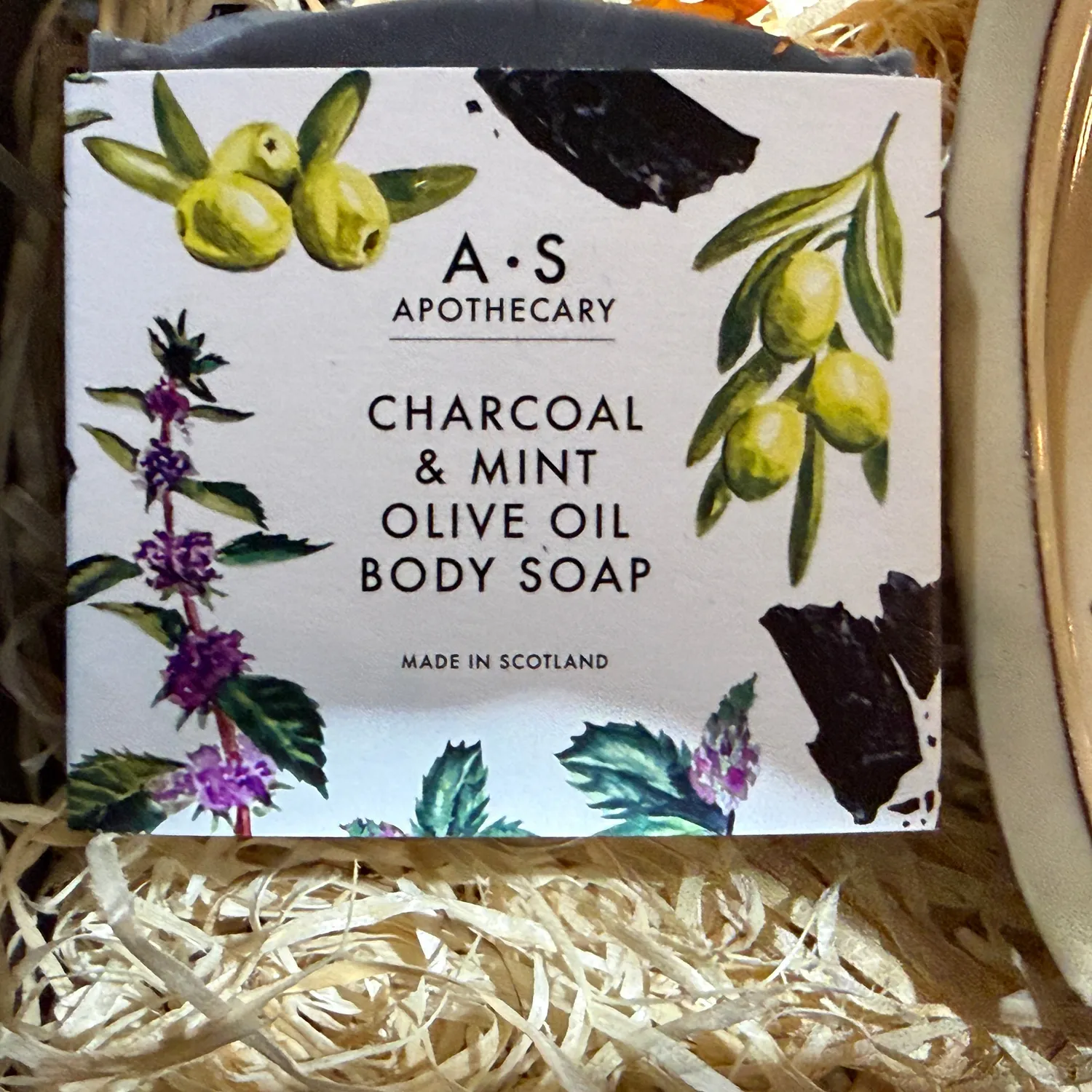 WILD EVE Calendula savon menthe-charbon + porte-savon
