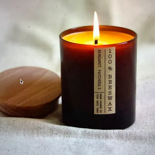 Wild Eve Apothecary bougie cire d'abeille bergamote patchouli