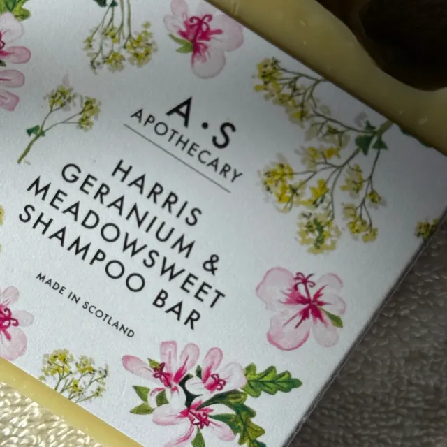 WILD EVE Shampoo & Body Bar savon solide géranium